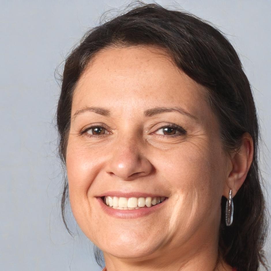 Portrait professionnel de Céleste Morvan, formatrice en composition photographique